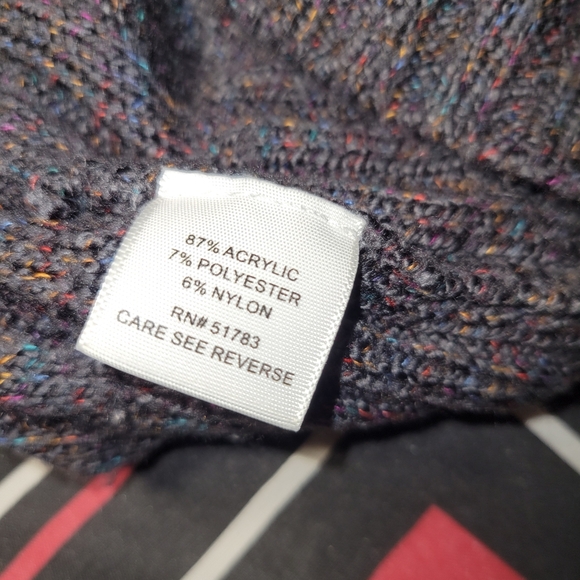 Maurices lightweight sweater size medium - Picture 3 of 4